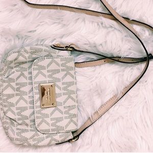 Michael Kors Crossbody